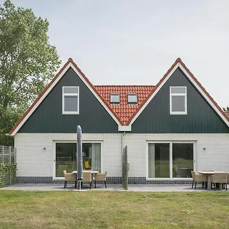 Prázdninový dům E-11 Bouwlust *