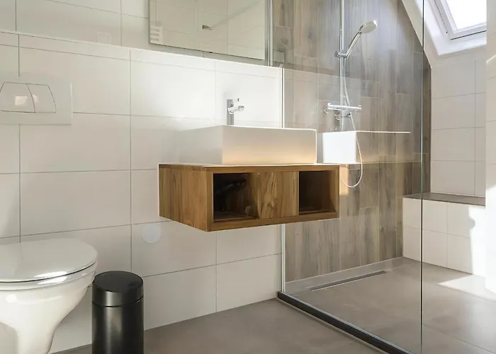 E-11 Bouwlust 別荘 *